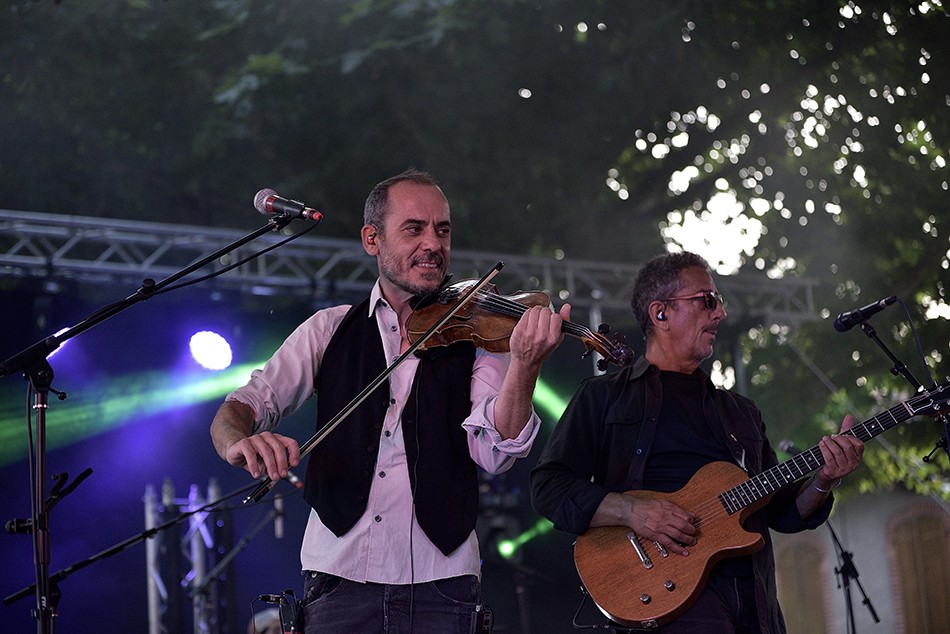 Les Barbeaux